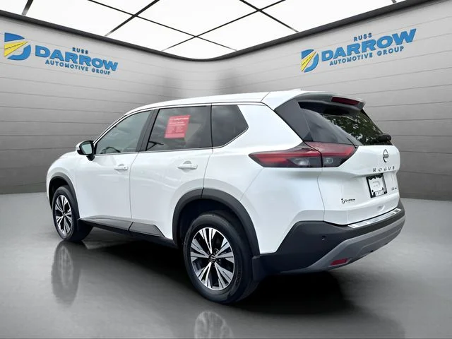 Used 2023 White Nissan SV image 3
