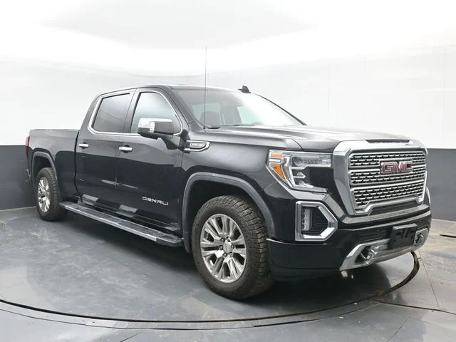 Used 2020 Black GMC Denali image 1