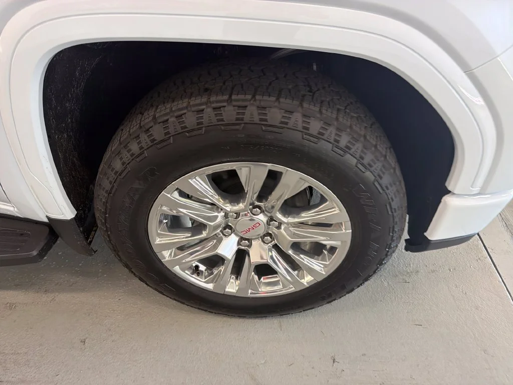 New 2026 Glacier White Tricoat GMC Denali image 3