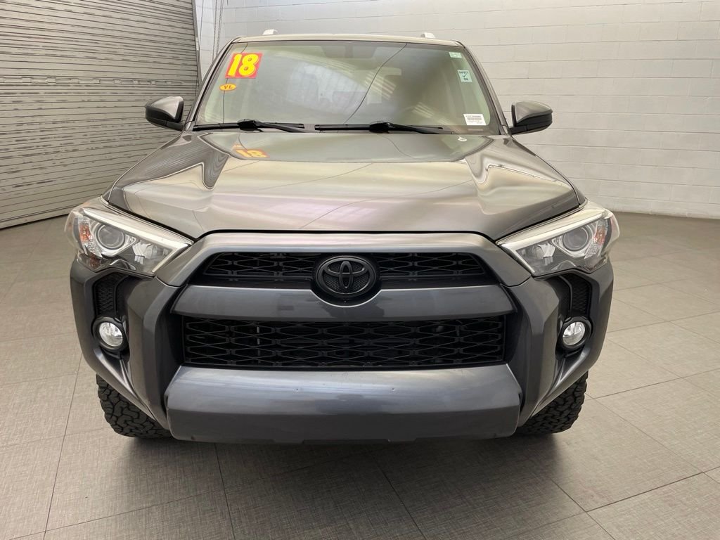 Used 2018 Gray Toyota SR5 image 8