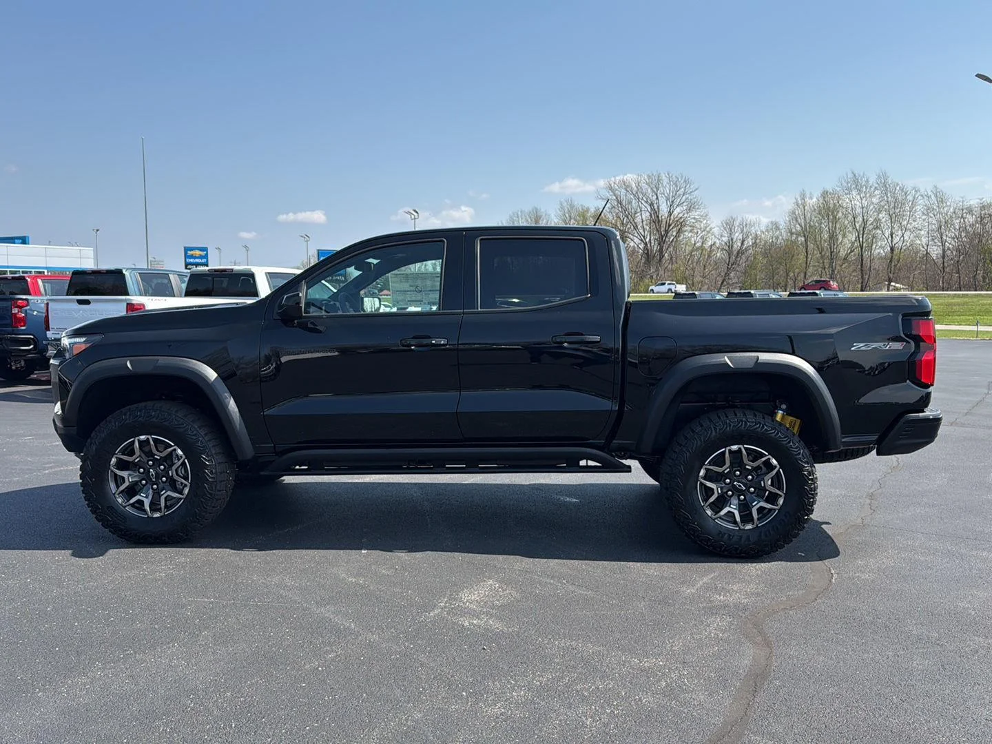 2026 Chevrolet Colorado ZR2 - Photo 6