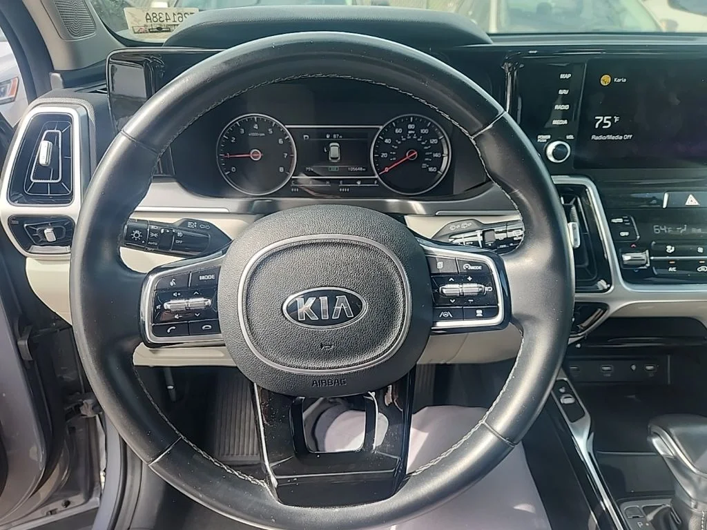 Used 2021 Silver Kia SX image 22