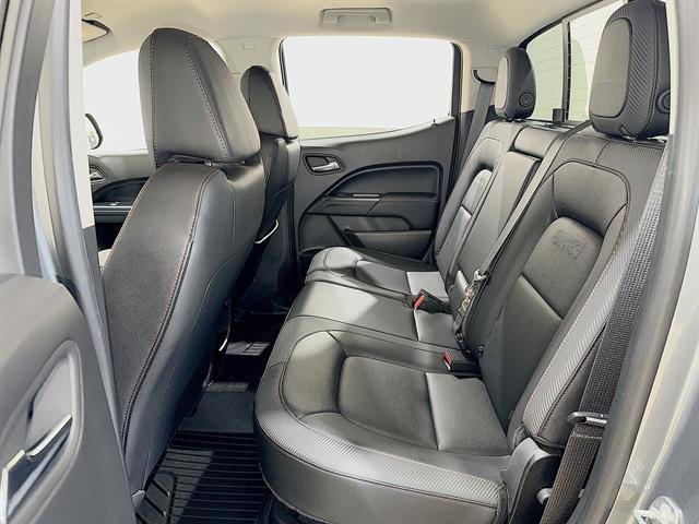 Used 2020 Satin Steel Metallic GMC 4WD All Terrain image 23