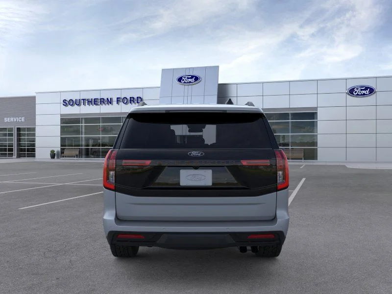New 2026 Glacier Gray Metallic Tri-Coat Ford Tremor image 5