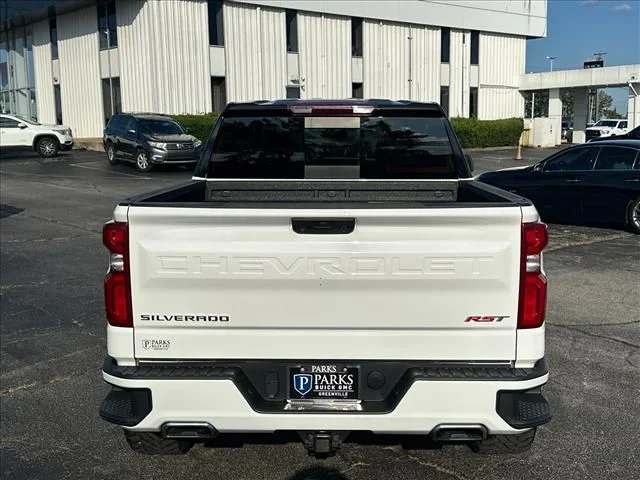 Used 2024 White Chevrolet RST image 10