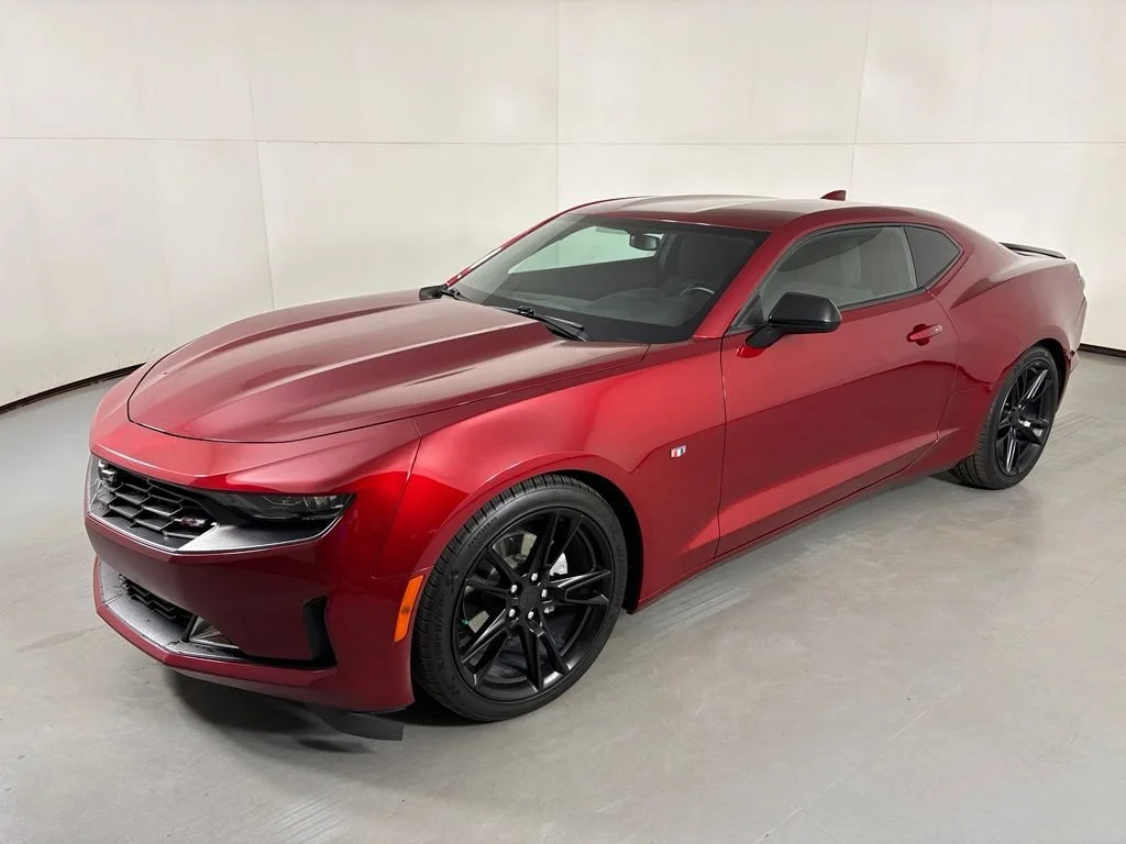 Certified Used 2023 RADIANT RED TINTCOAT Chevrolet 1LT image 5