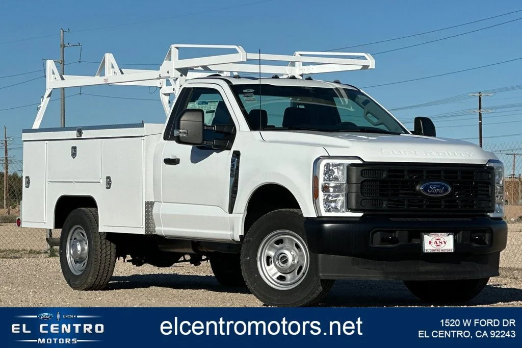 2025 Ford F-350 XLT 4x4 Regular Cab 145-In SRW's photo