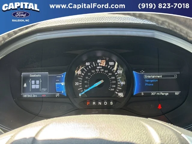 Used 2022 White Ford SEL image 25