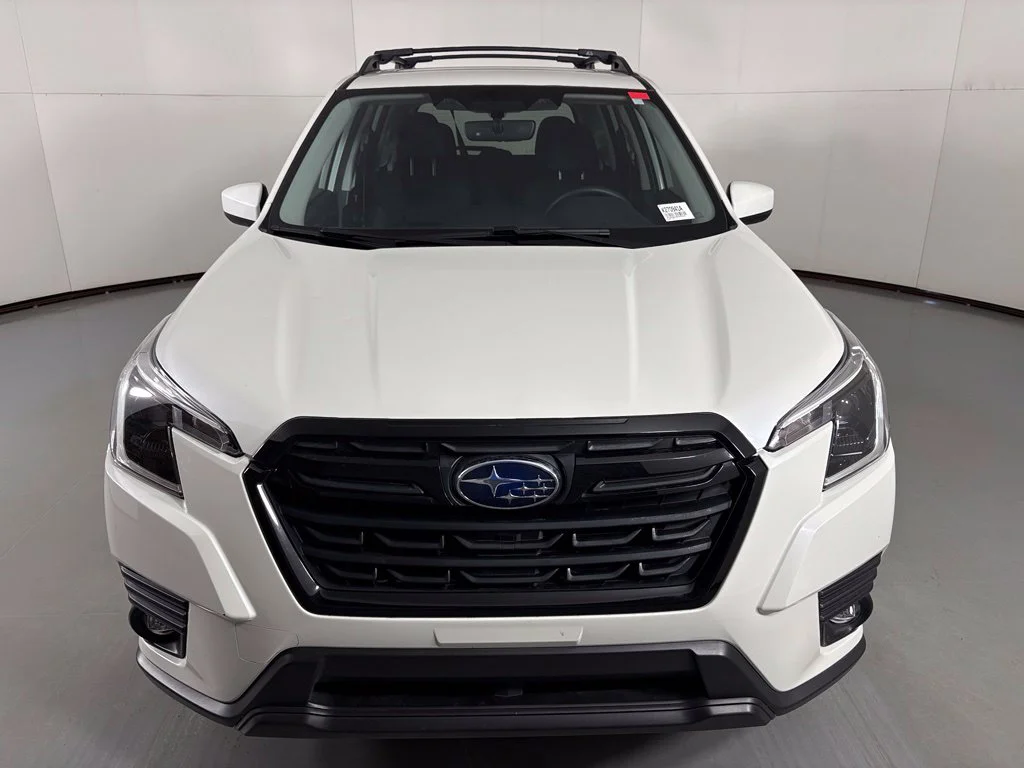Used 2024 White Subaru Premium image 3