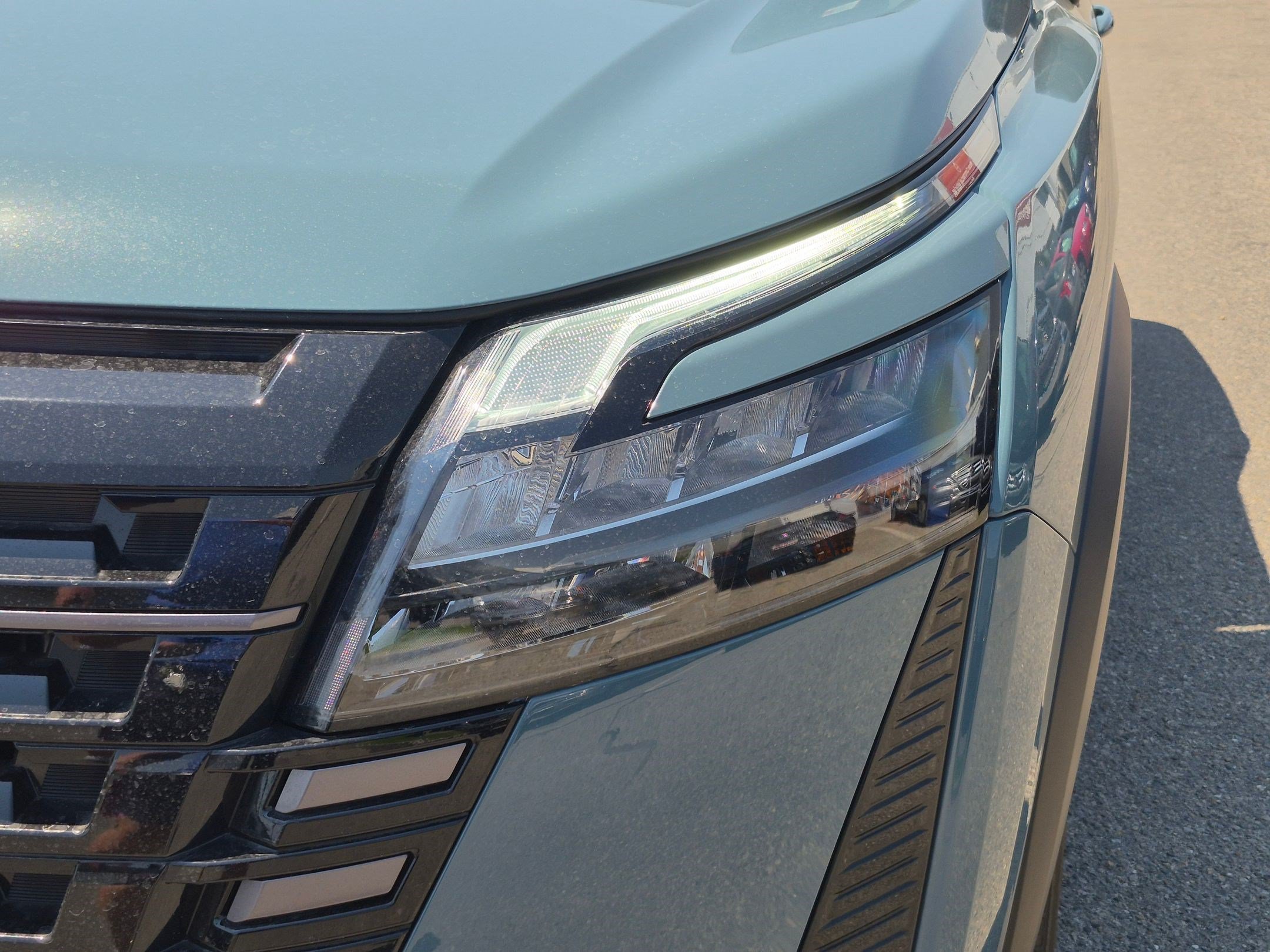 New 2026 Baltic Teal Pearl Nissan Platinum image 9