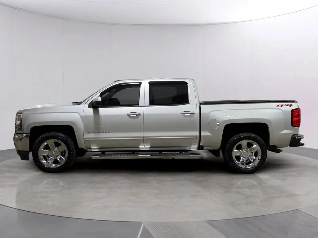 Certified Used 2018 SILVER ICE METALLIC Chevrolet LT image 6