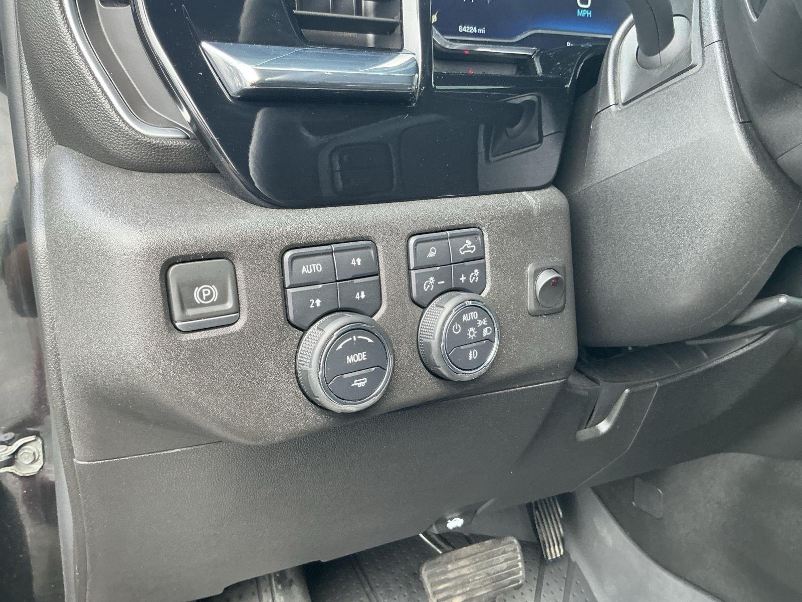 Used 2024 Black Chevrolet High Country image 13