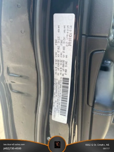 Used 2019 Black Jeep Upland Sport Utility 4D image 30