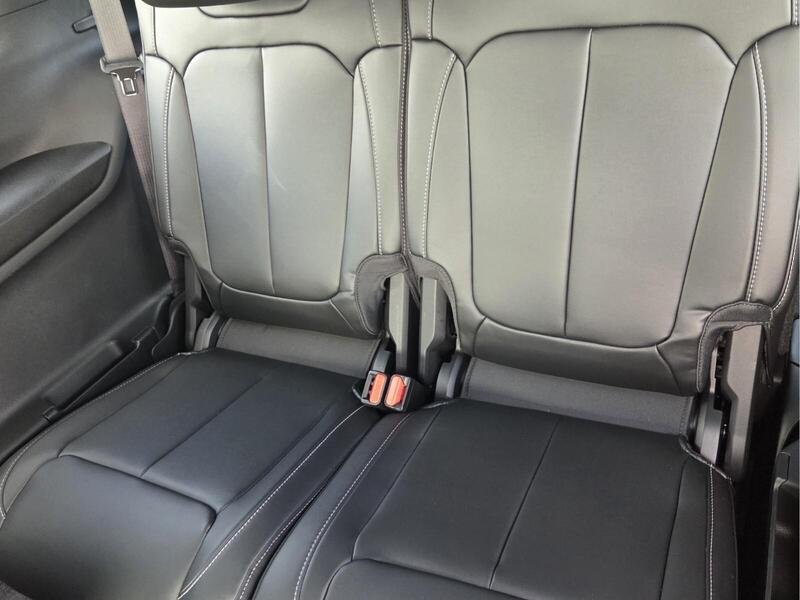 New 2027 High Gloss Black Jeep LIMITED 4X2 image 13