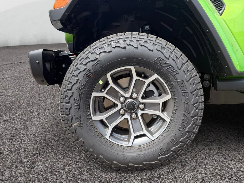 New 2026 Mojito Exterior Paint Jeep Mojave X image 9
