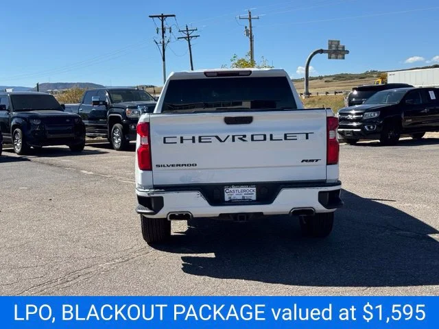 Certified Used 2022 SUMMIT WHITE Chevrolet RST image 4