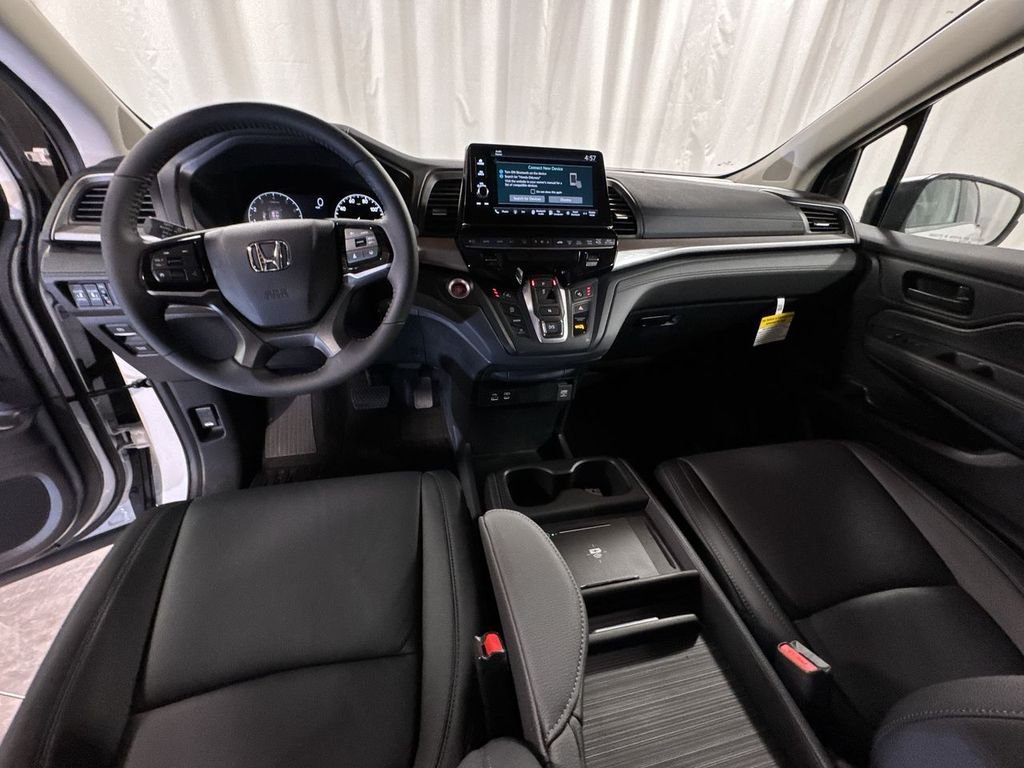 2026 Honda Odyssey EX-L - Photo 12