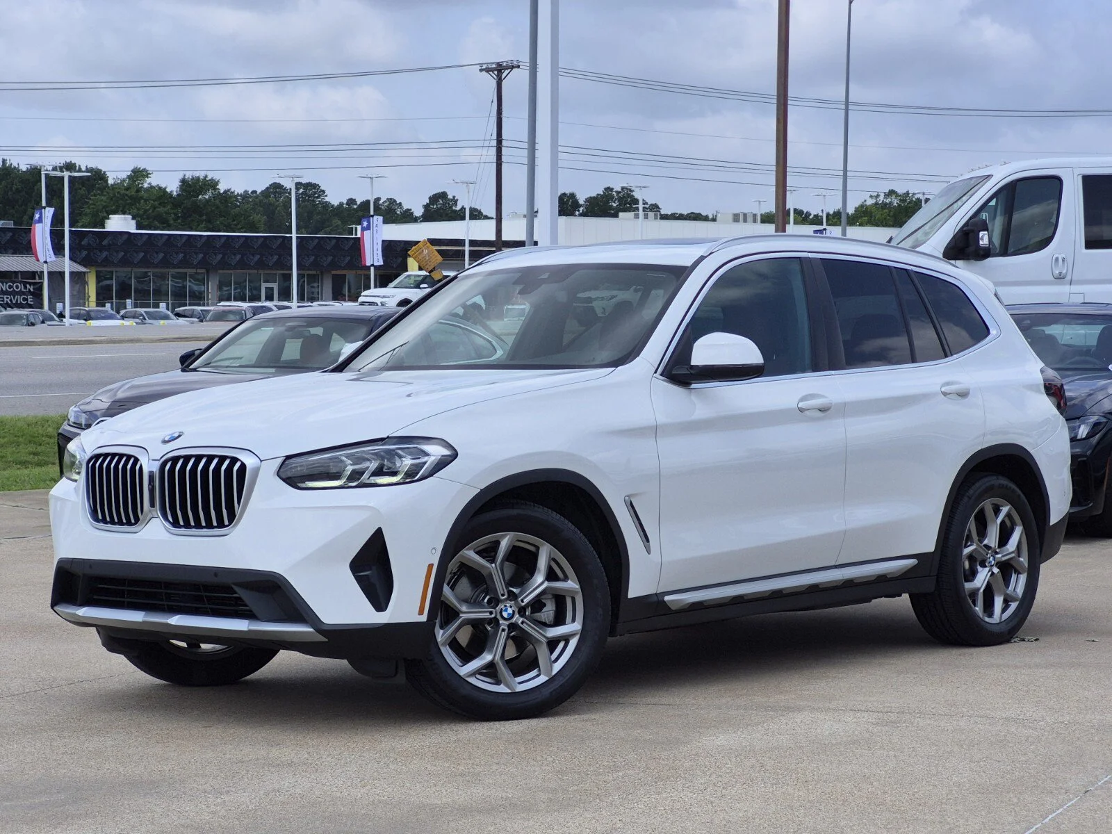 Certified Used 2024 Alpine White BMW sDrive30i image 1