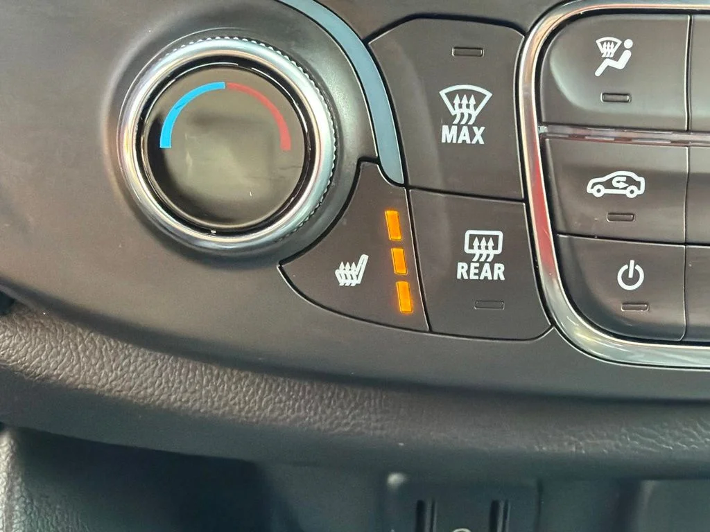 2023 Chevrolet Traverse 1LT - Photo 34