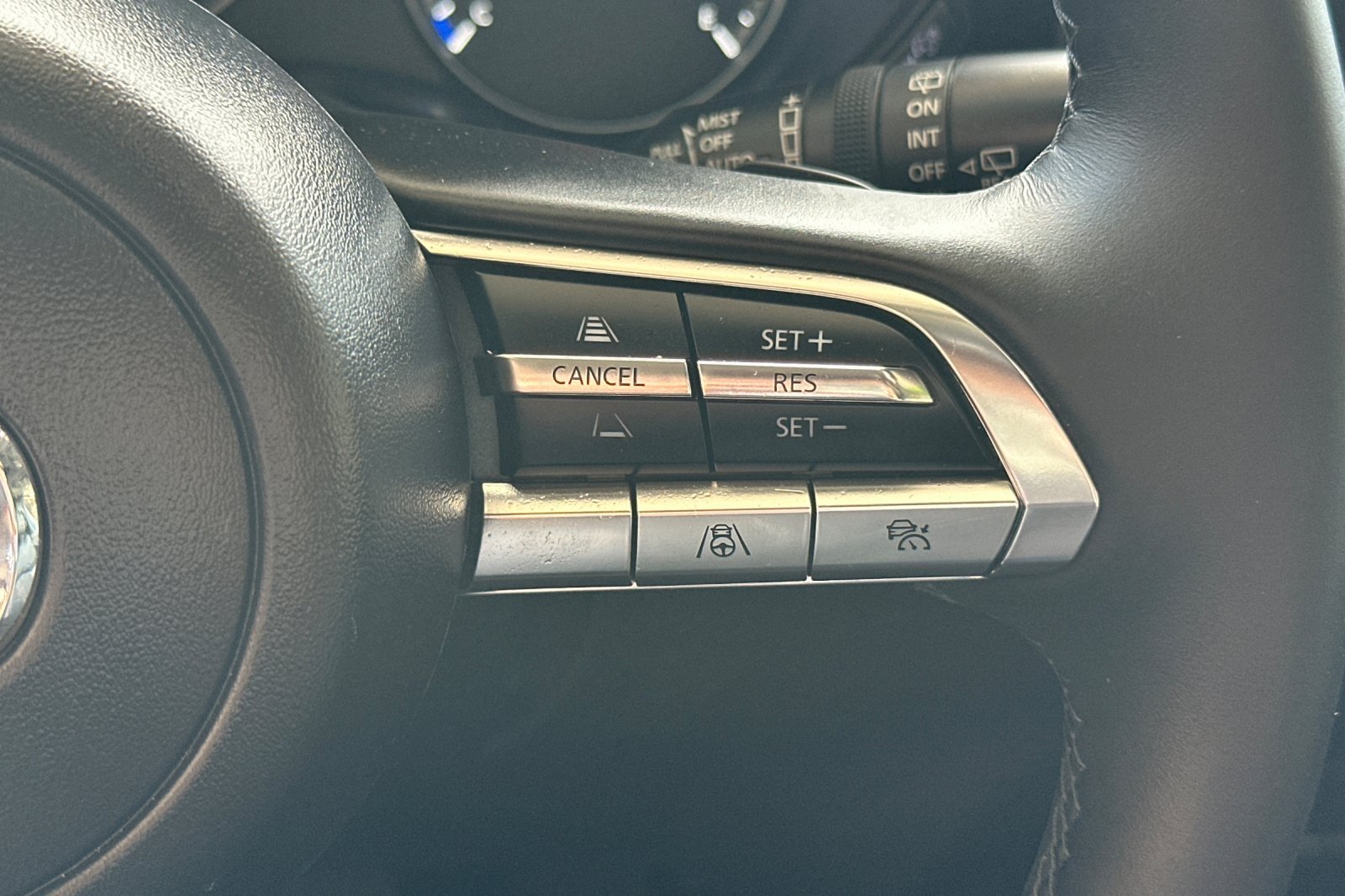 2025 Mazda CX-50 Premium - Photo 28