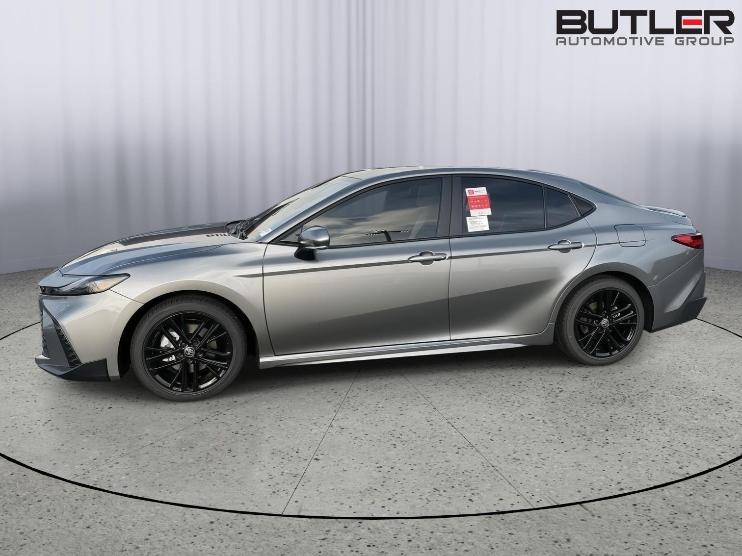 New 2026 Heavy Metal Toyota SE image 3