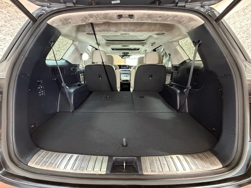 Used 2022 Gray Hyundai Calligraphy image 12
