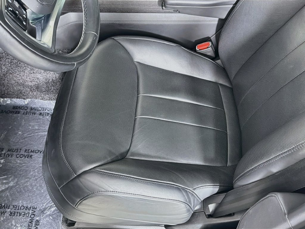 Certified Used 2023 Black Land Rover First Edition image 20