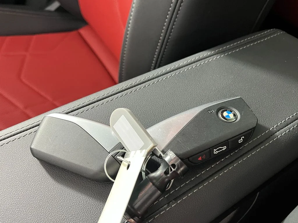 Used 2024 Phytonic Blue Metallic BMW xDrive28i image 29