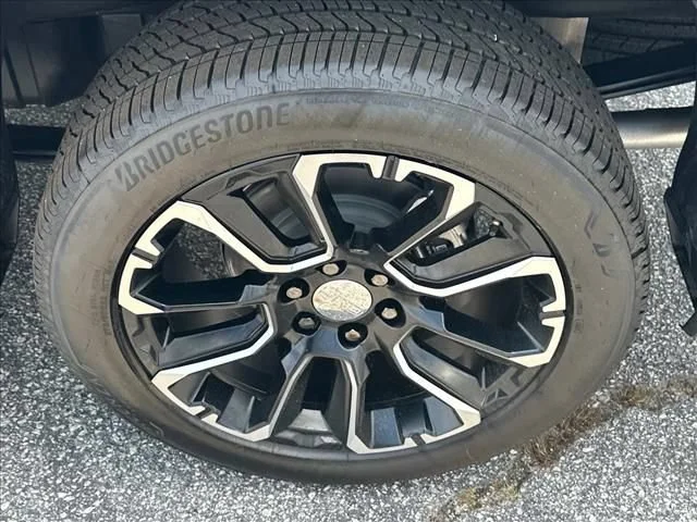 New 2026 Glacier White Tricoat GMC Denali image 17