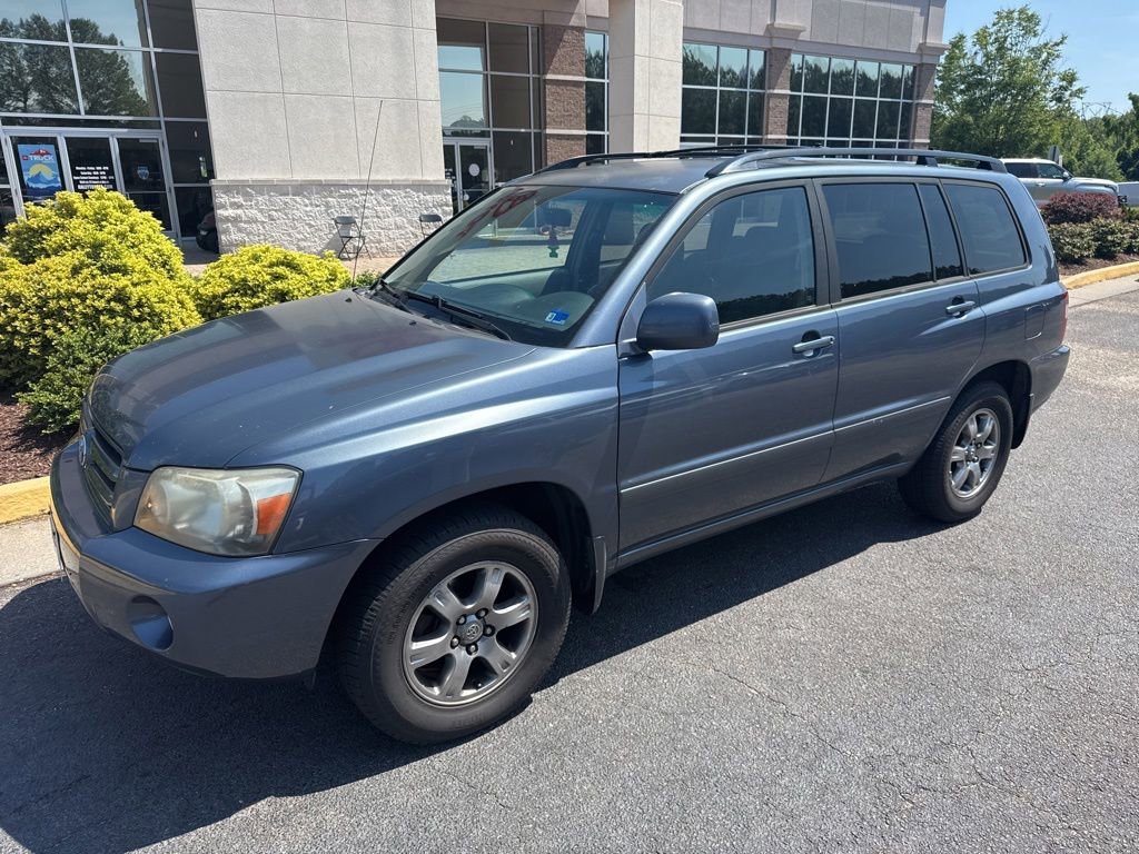 Used 2005 Bluestone Metallic Toyota V6 image 4