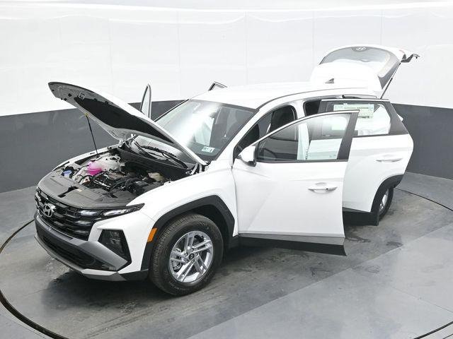 New 2026 White Hyundai SE AWD image 28