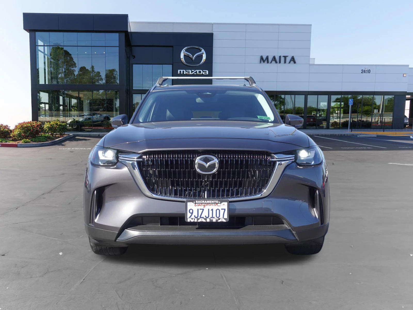 Certified Used 2024 Machine Gray Metallic Mazda Preferred image 10