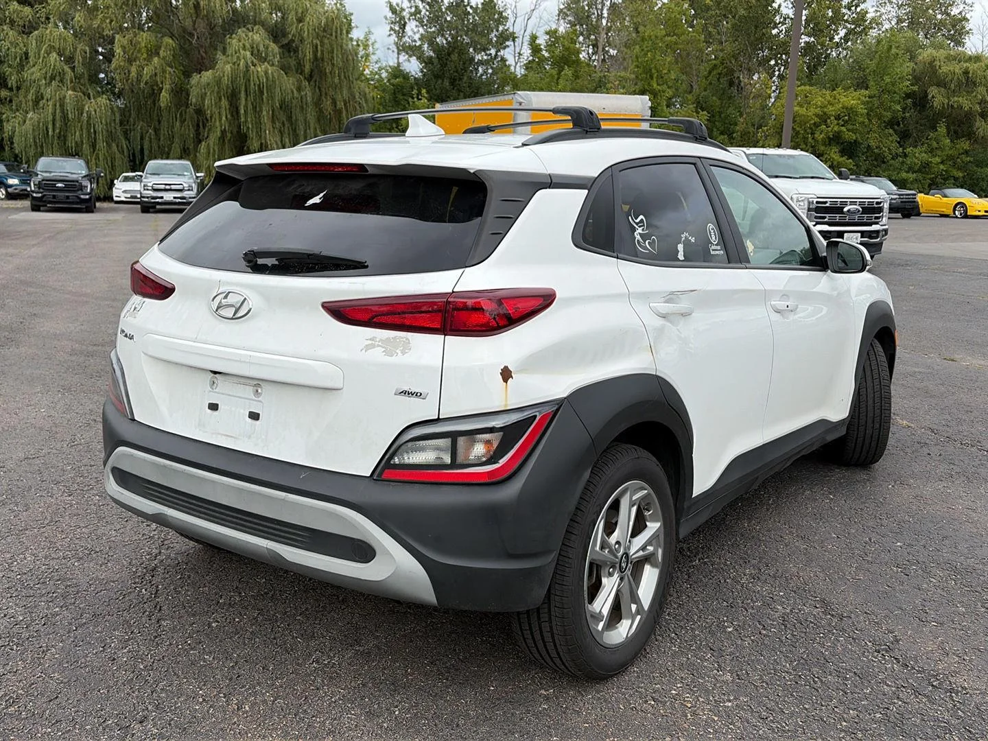 Used 2022 Lunar White Hyundai SEL image 4