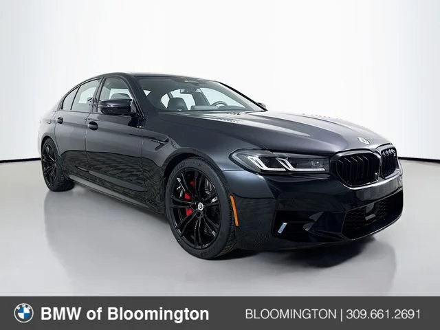 2023 BMW M5 -'s photo