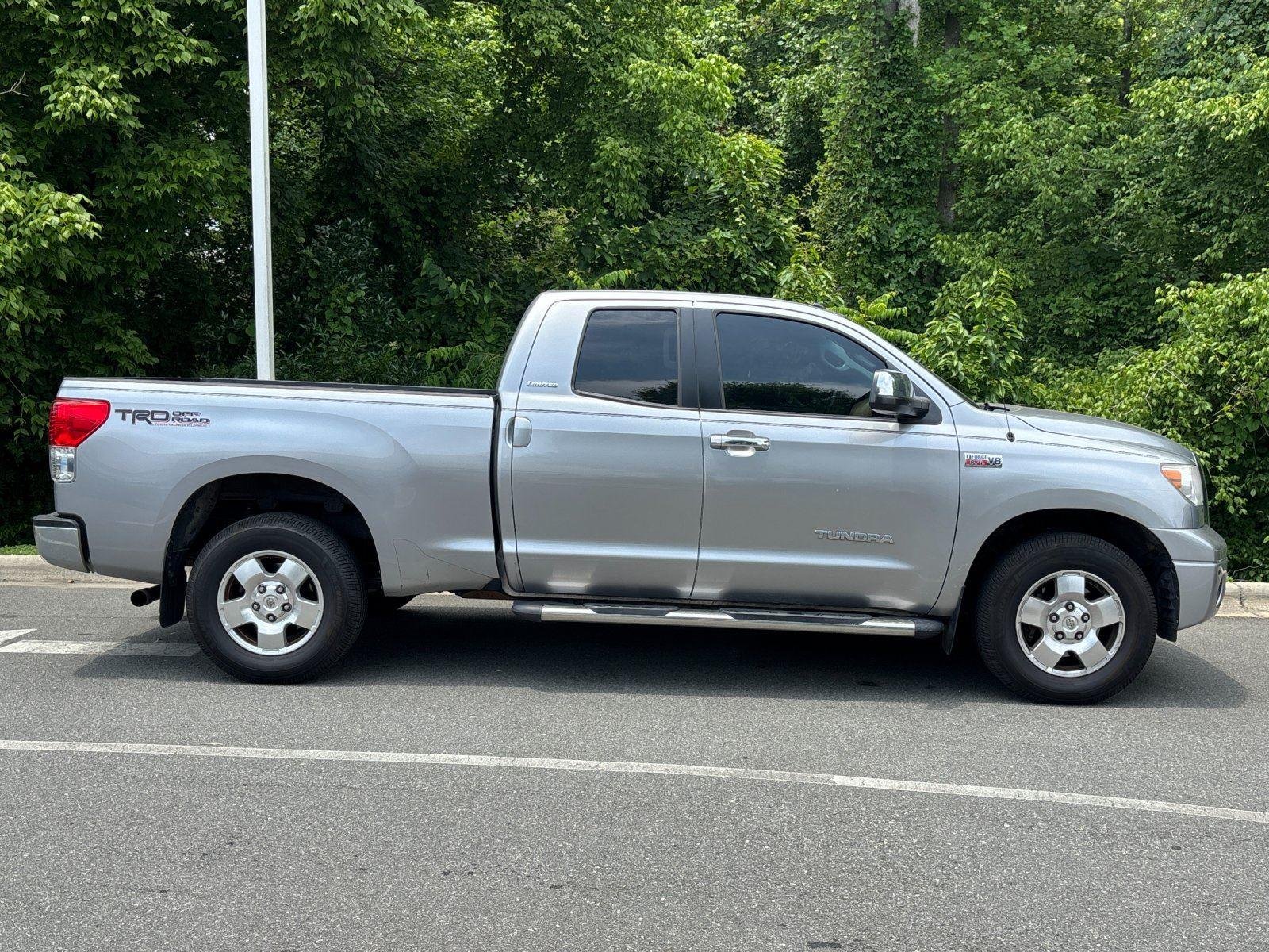 Used 2010 Silver Sky Metallic Toyota LTD image 6