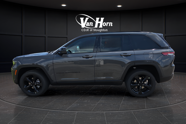 New 2025 Baltic Gray Metallic Clearcoat Jeep Altitude X image 12