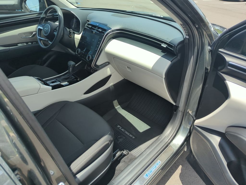 Used 2022 Gray Hyundai SEL image 34