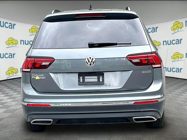 Used 2021 Gray Volkswagen 2.0T SE image 4