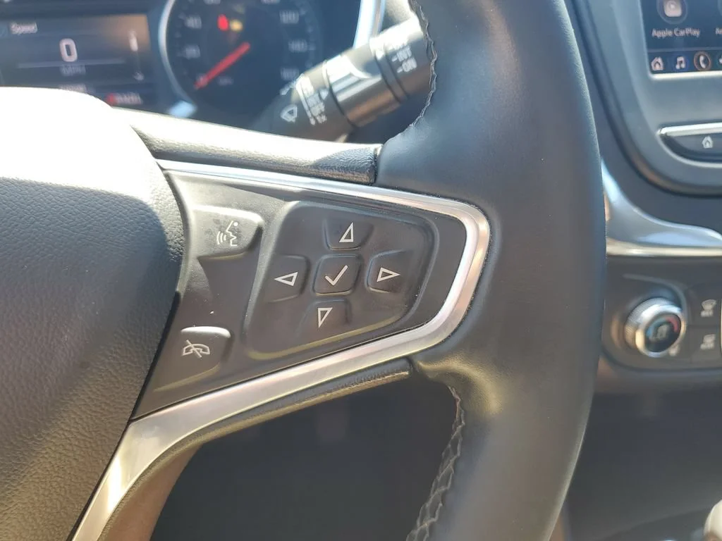 Used 2023 IRON GRAY METALLIC Chevrolet LT image 18