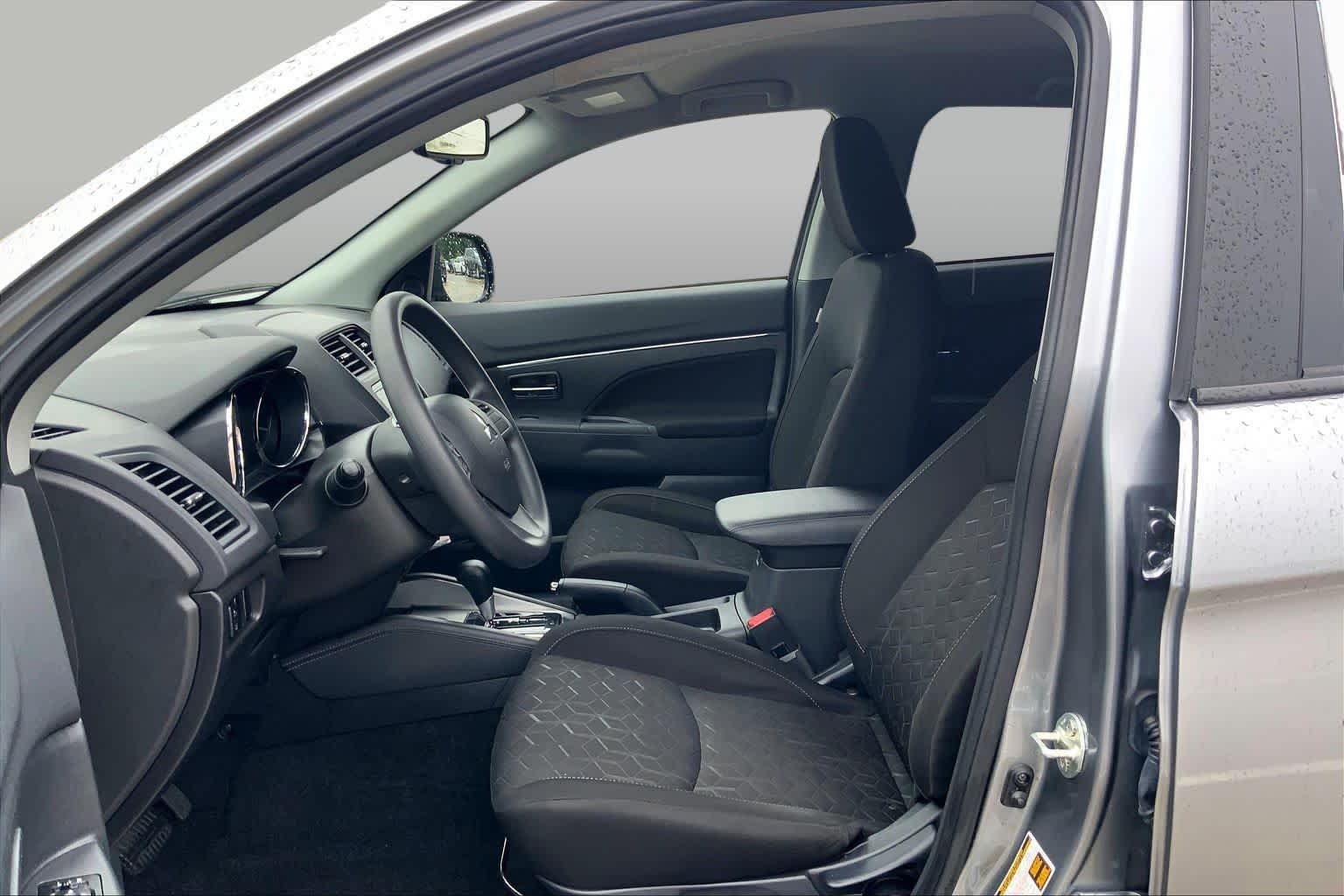 Pre-Owned 2024 Mitsubishi Outlander Sport ES