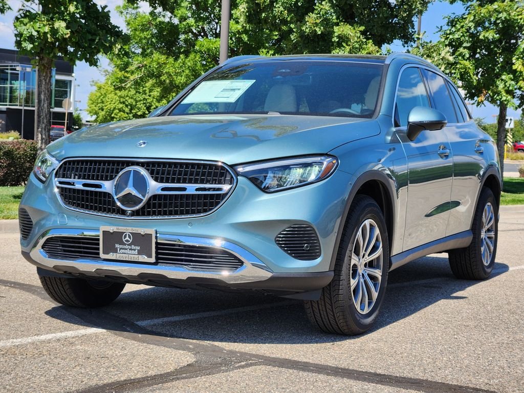 New 2027 Verde Silver Metallic Mercedes-Benz GLC 300 4MATIC® image 4