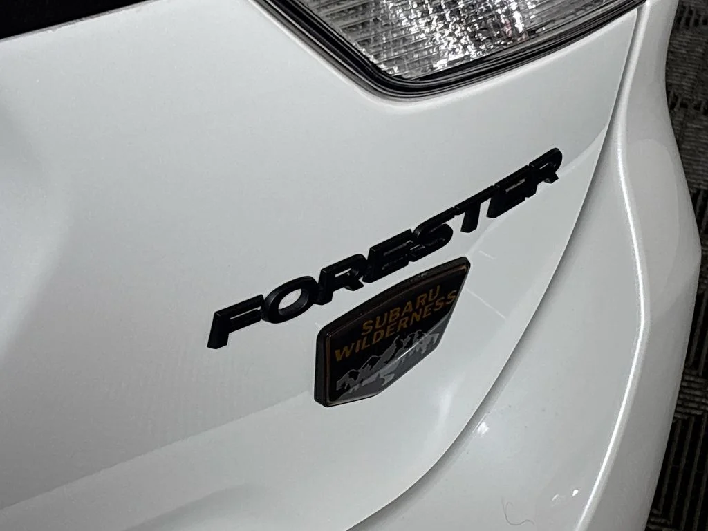 Used 2024 White Subaru Wilderness image 25