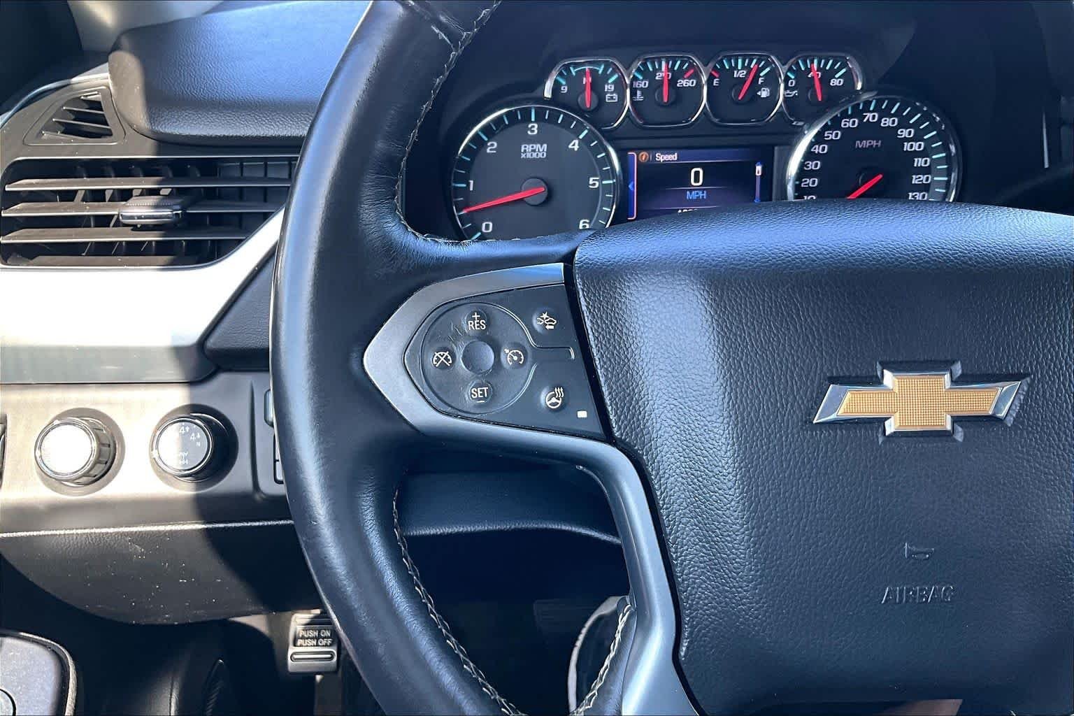 Used 2015 White Diamond Tricoat Chevrolet LT image 23