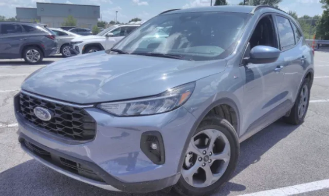 2025 Ford Escape ST-Line Select