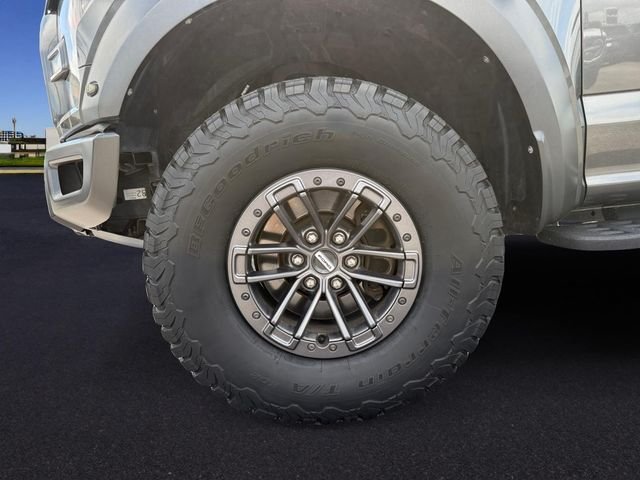 Certified Used 2020 Magnetic Ford Raptor image 10