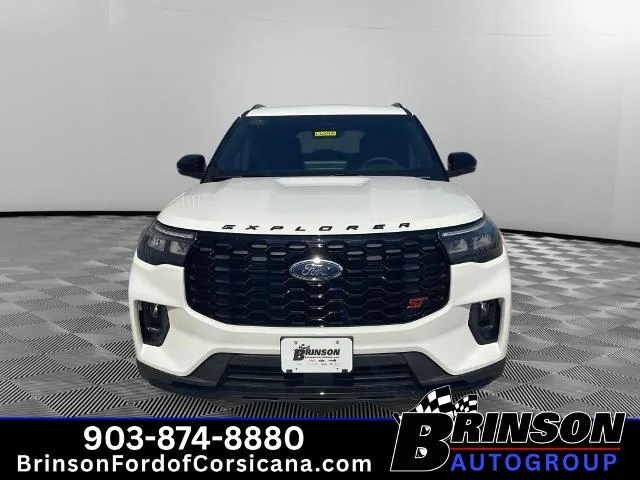 New 2026 Star White Metallic Tri-Coat Ford ST image 24