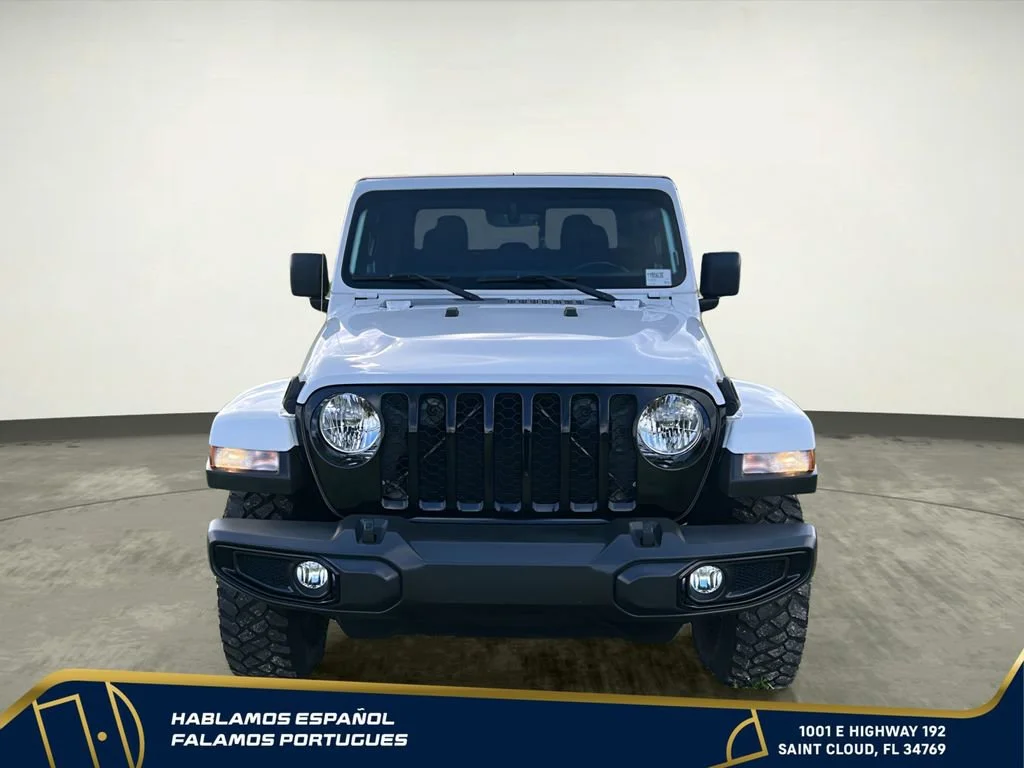 Used 2022  Jeep Willys image 11