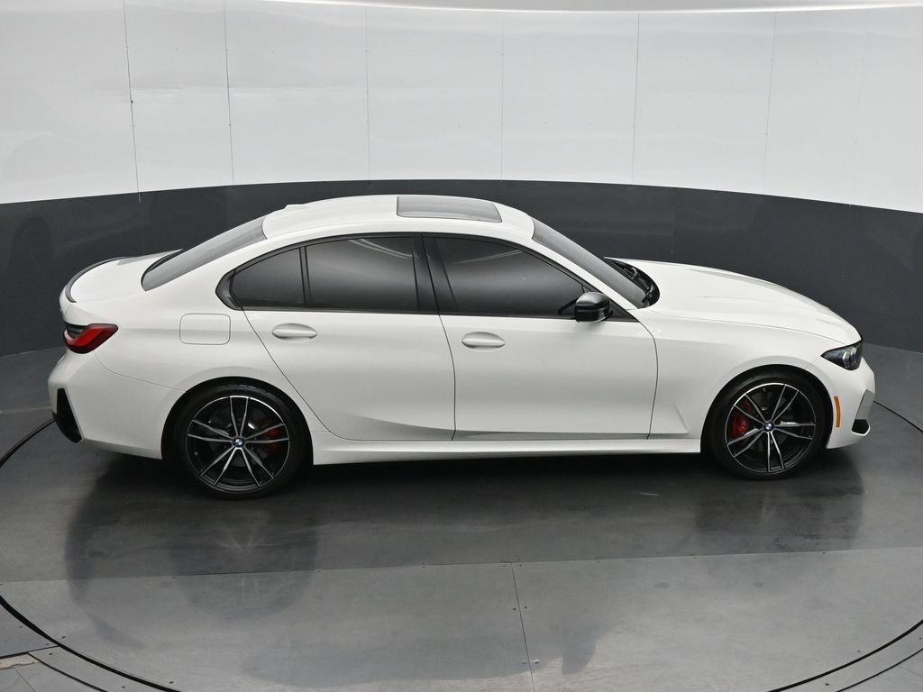 Used 2024 White BMW 330i xDrive image 23