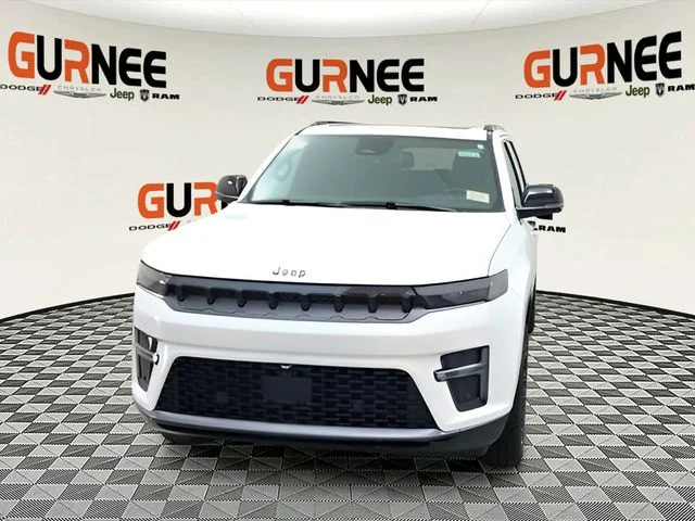 New 2026 Bright White Clear-Coat Exterior Paint Jeep Limited Reserve image 2