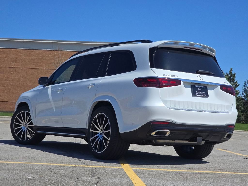 New 2026 MANUFAKTUR Moonlight White Metallic Mercedes-Benz GLS 580 image 55